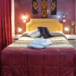 Hostal Naranjos I